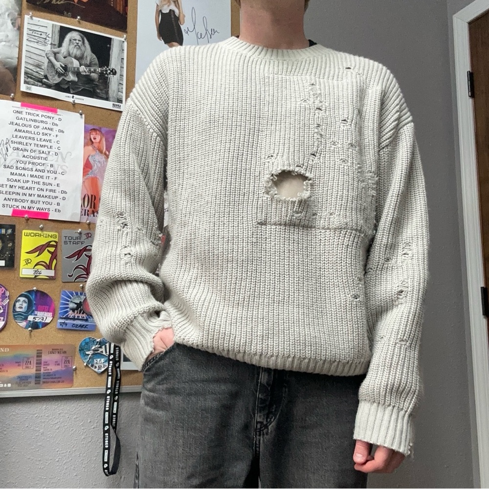 Boohoo Man Distressed Boxy Fit Sweater - Picture 2 of 10